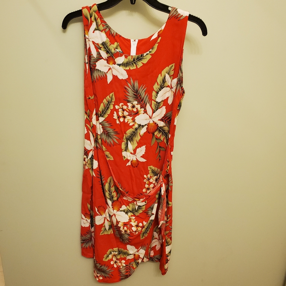 Short Hawaiian Dress